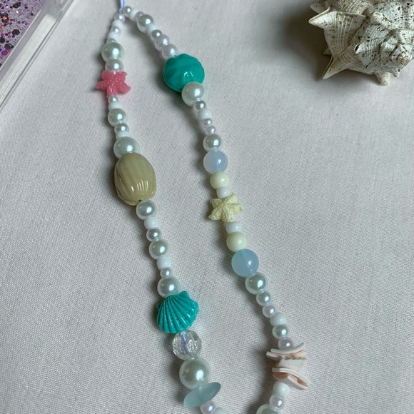 5/$20 ENTIRE SHOP CLEARANCE “Oceana” handmade beaded phone strap 🌊✨🐚 - Picture 7 of 8